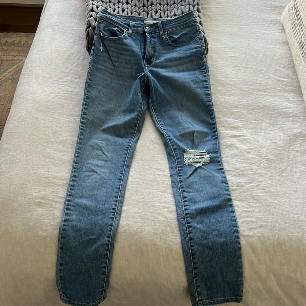 Levi high rise skinny jeans
